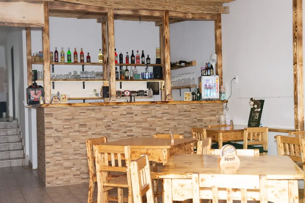Hospůdka U Lůci, Penzion Mnichovice restaurant in Mnichovice