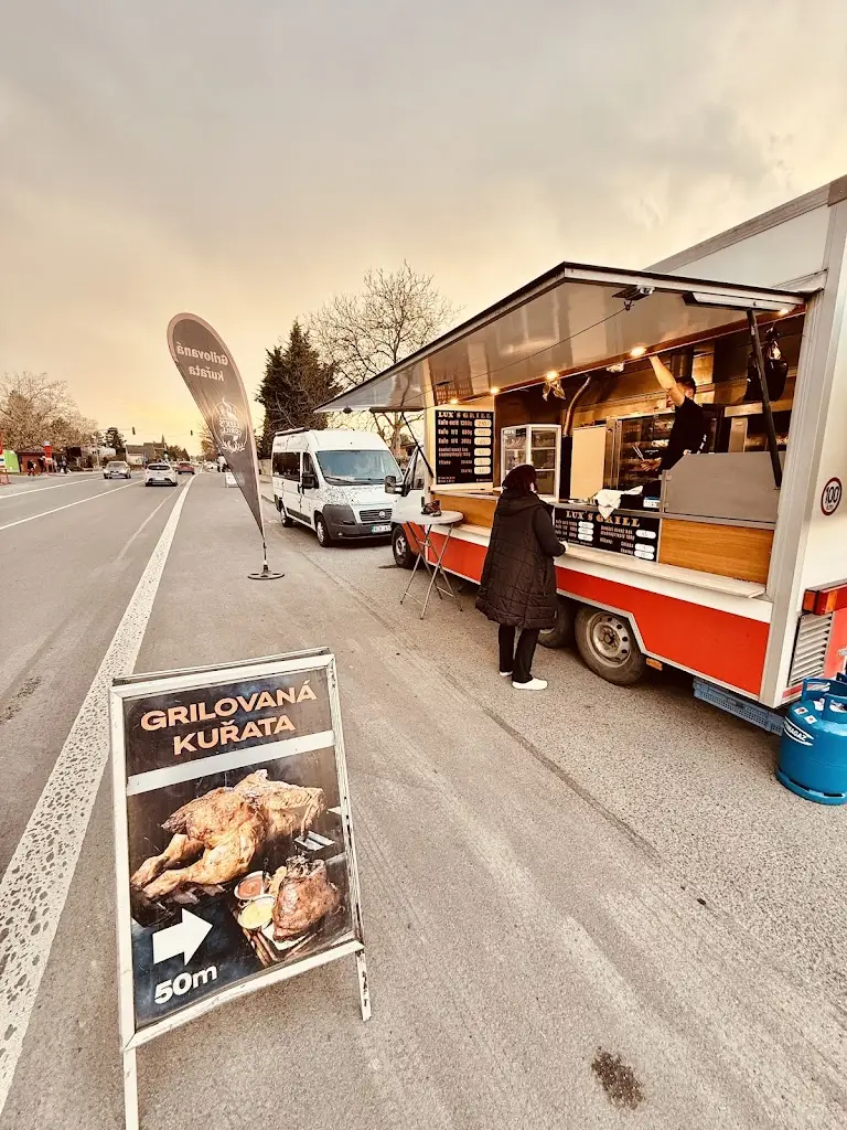 Lux’s Grill Mukařov_Mukařov_slider_image_2