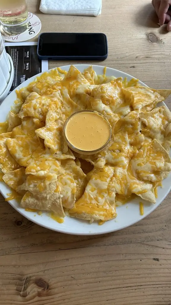 Lukáš Vaněk_Na Budech_Mukařov_review