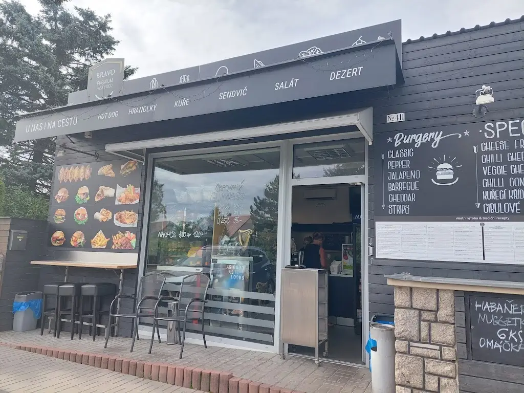 Beego Shea_BRAVO bistro_Mukařov_review