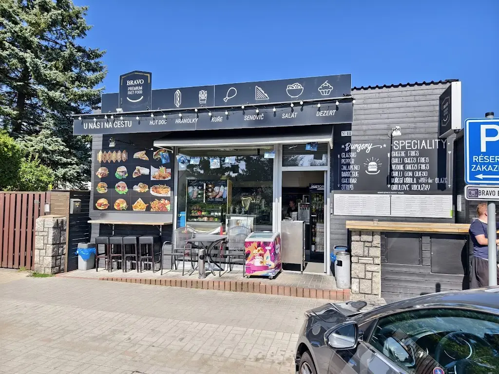 BRAVO bistro restaurant in Mukařov