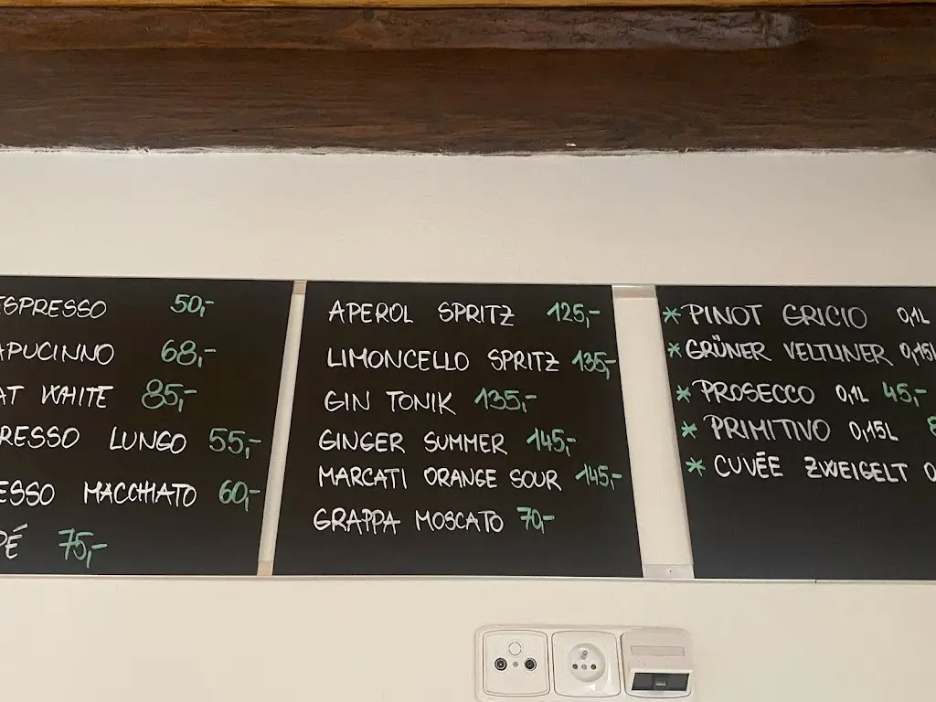 Menu_Kafe Bistro E&J_Nehvizdy_immagine_2