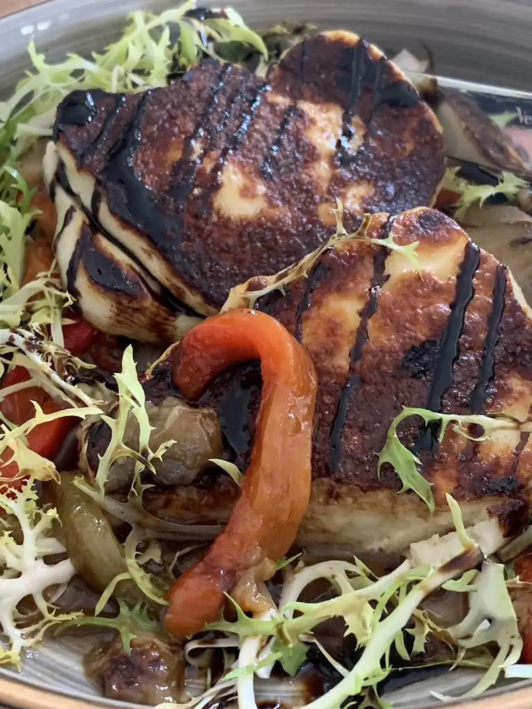 Sergej Magdycansky_Restaurace Vinopalna_Nelahozeves_review