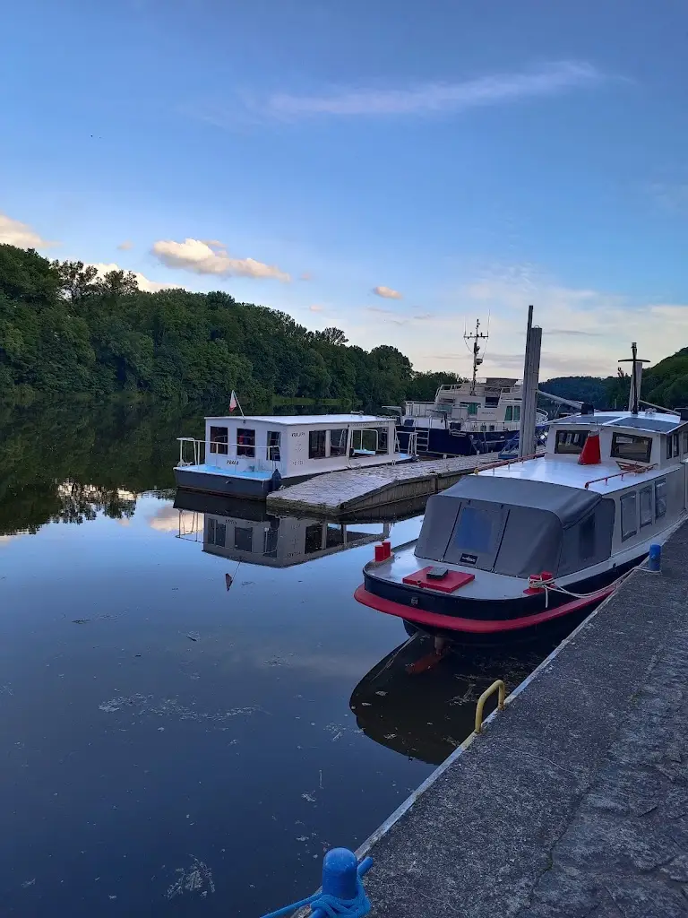 Cesar Catalan_Restaurace Marina Vltava_Nelahozeves_review