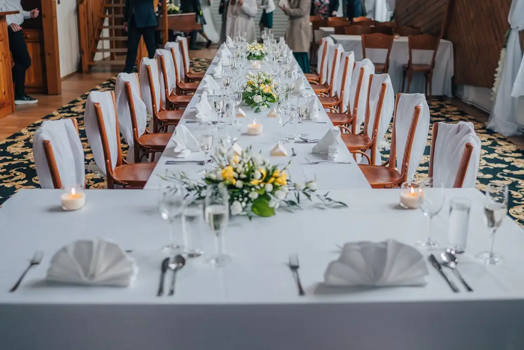 Restaurace Marina Vltava restaurant in Nelahozeves