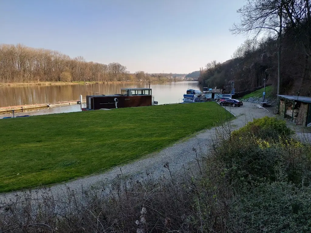 Roman Kovbasjuk_Marina Vltava_Nelahozeves_review