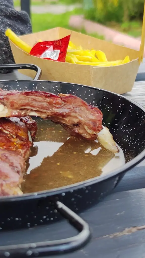 Bistro Vedlepily_Nelahozeves_slider_image_2