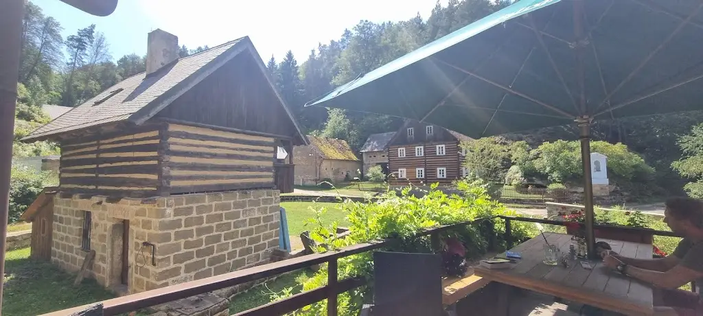 Cormac Davies_Restaurace 