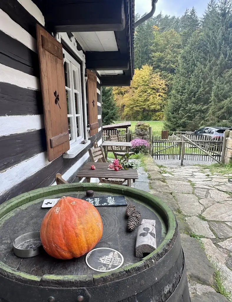 Ritsa Demetriadou_Restaurace & Penzion Hlučov_Mšeno_recensione