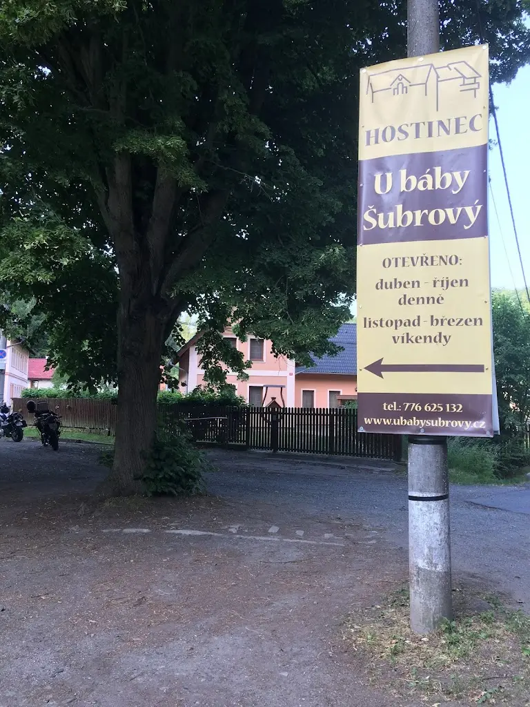 CzechOnTwoWheels_Penzion a restaurace U báby Šubrový_Mšeno_review