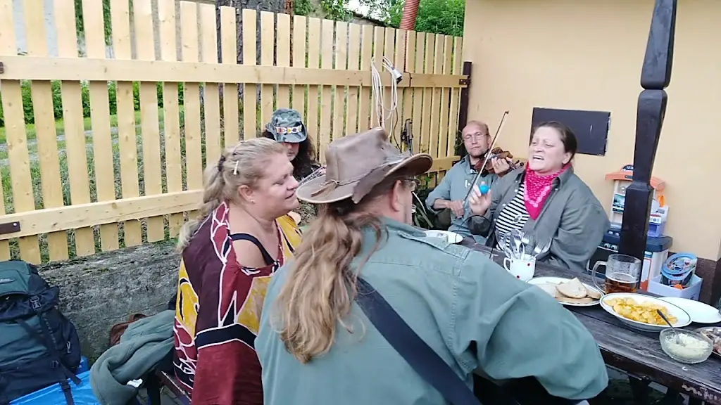 Občerstvení u Weinlichů_Mšeno_slider_image_2