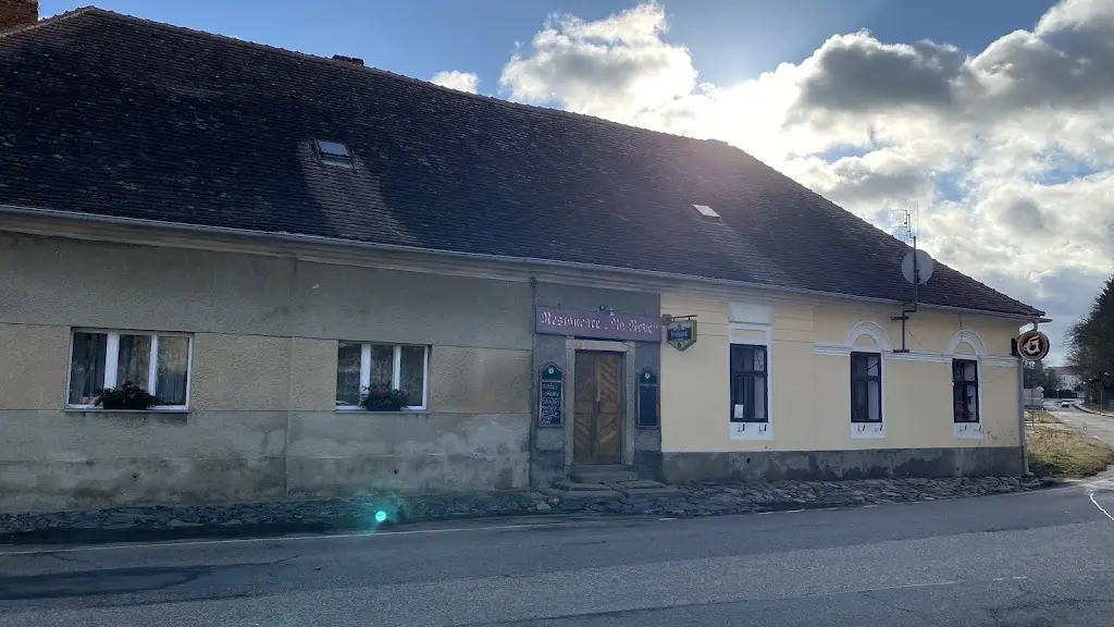 Restaurace na Nové_Neveklov_slider_image_2