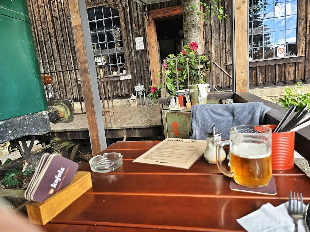 Ar_Zastávka Nižbor_Nižbor_review