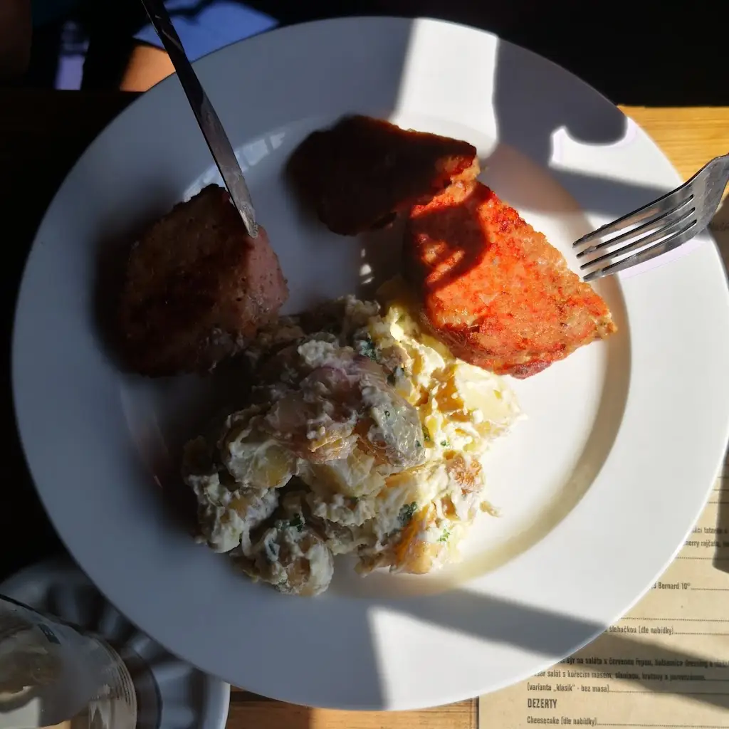 Kukatkoo_Zastávka Nižbor_Nižbor_review