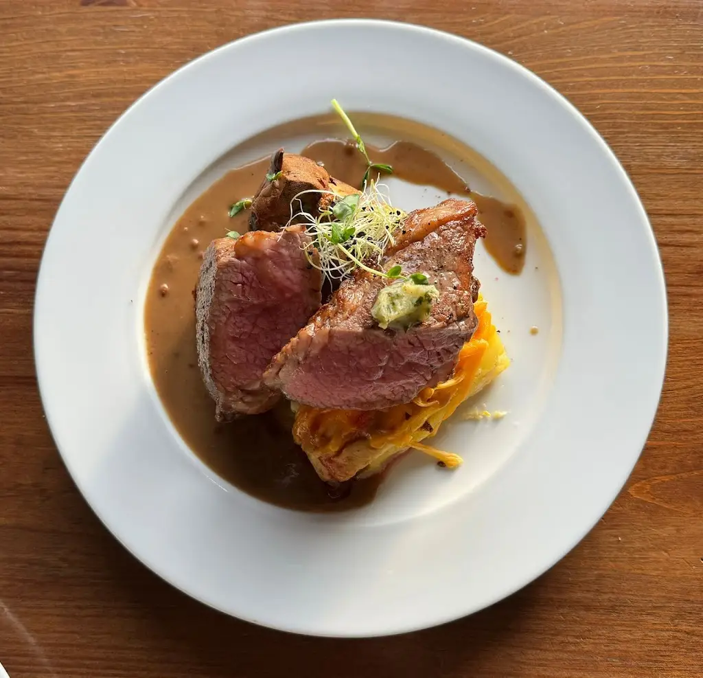 Restaurace Hotel Praha_Nižbor_slider_image_3