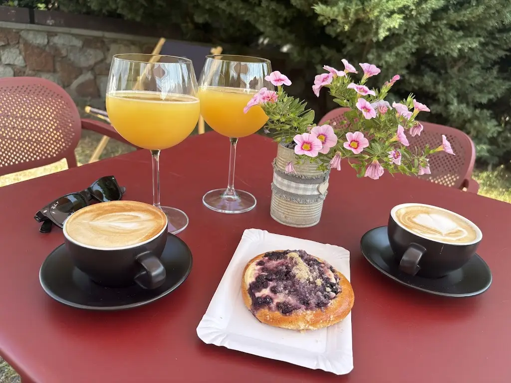 Michaela Vondráčková_Bistro Sklárna - Just Bake_Nižbor_review