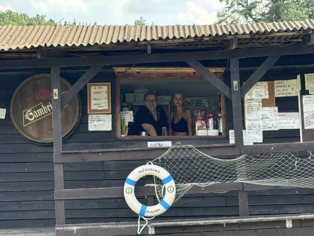 Petr Kyslinger_Nižborská Náplavka_Nižbor_review