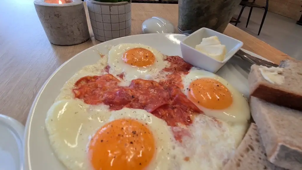 Kafe Plechofka_Mníšek pod Brdy_slider_image_2