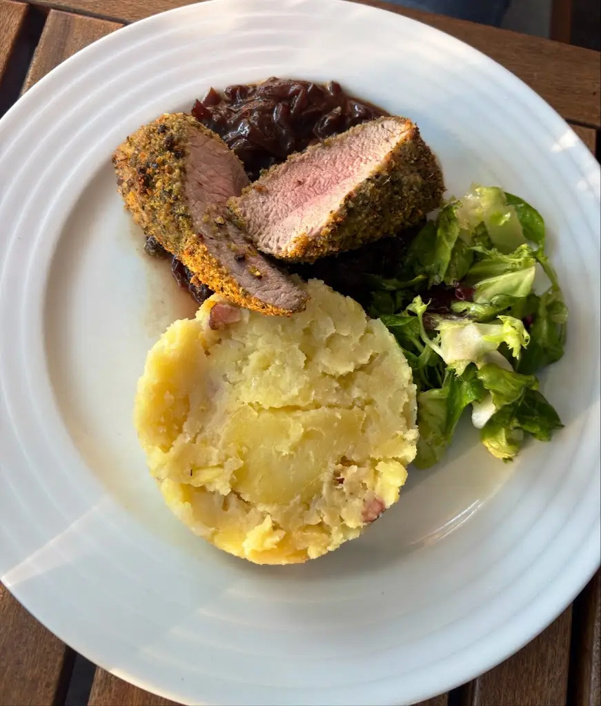 Marten restaurant_Neratovice_slider_image_3