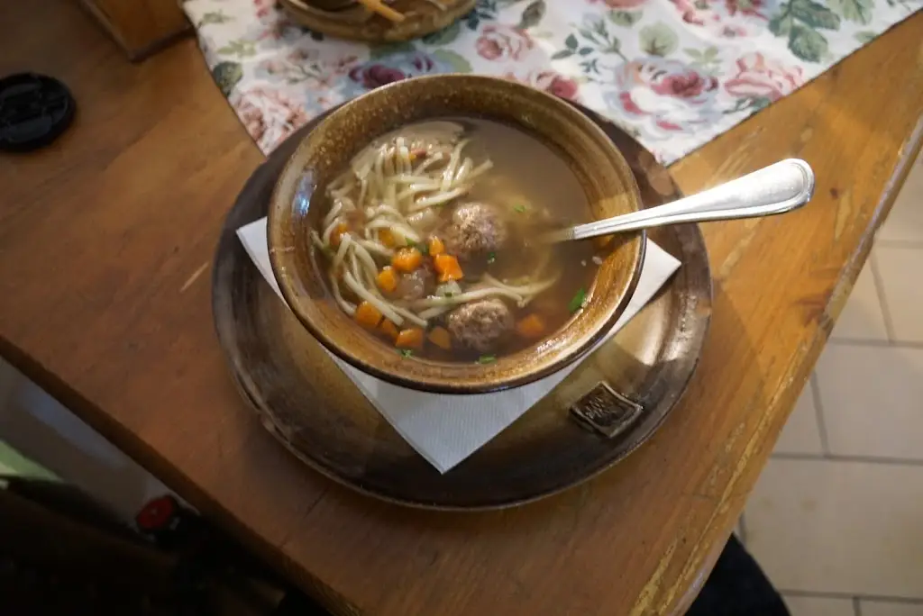 MingChia Cheng_U Dvou Koček_Okres Tábor_review