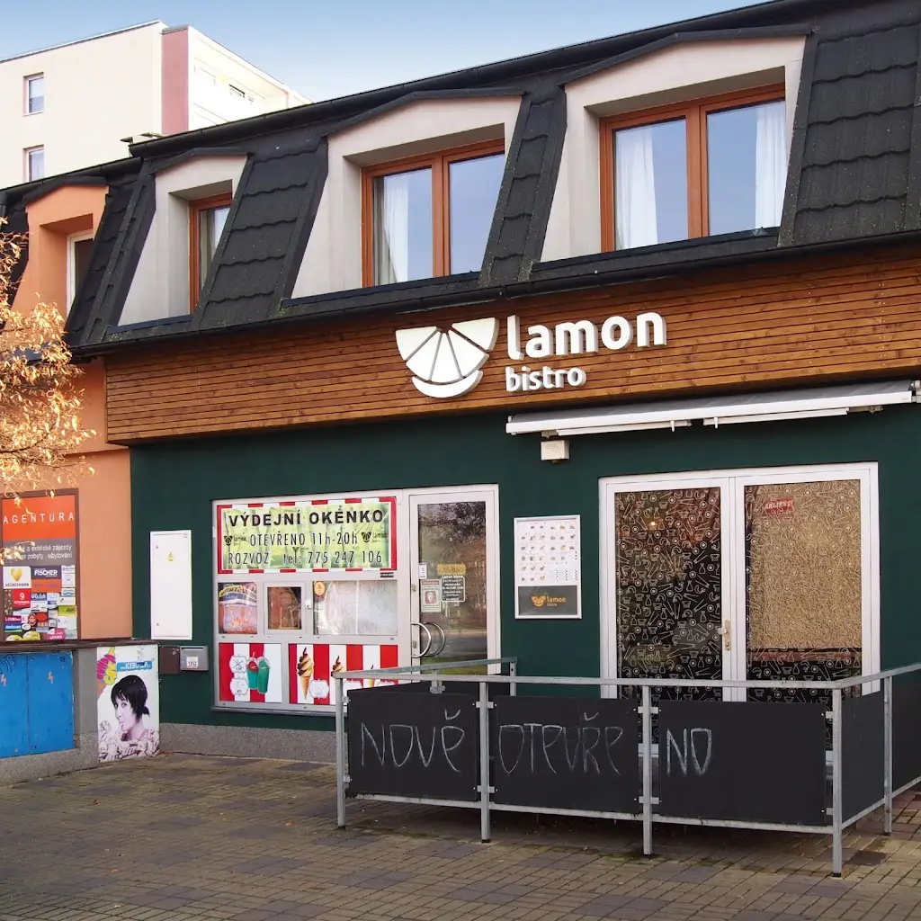 Lamon bistro restaurant in Neratovice