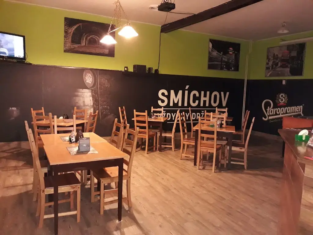 Restaurace u Nádraží ristorante a Neratovice
