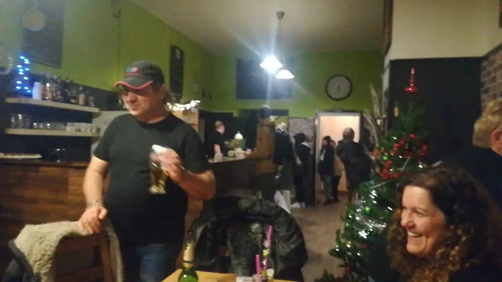 Restaurace u Nádraží_Neratovice_slider_image_2