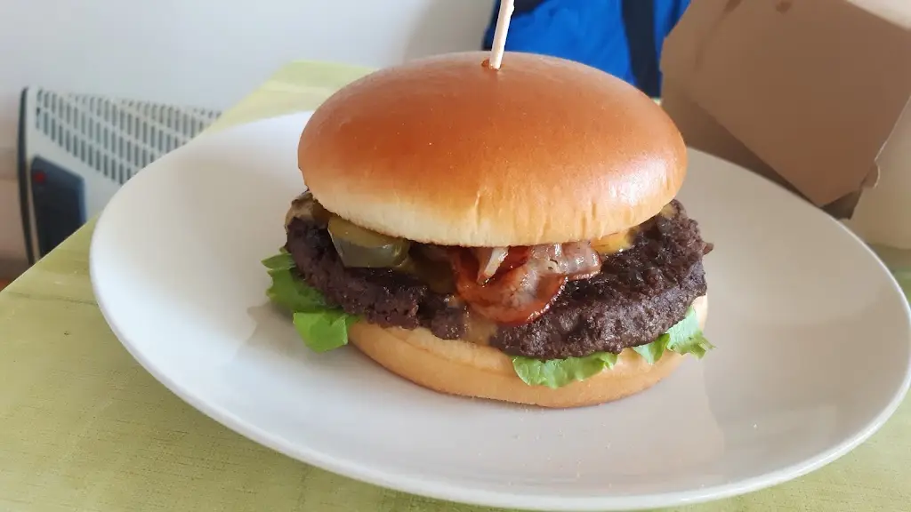 Andrea Ocásková_Pizzerie U Anity_Neratovice_review