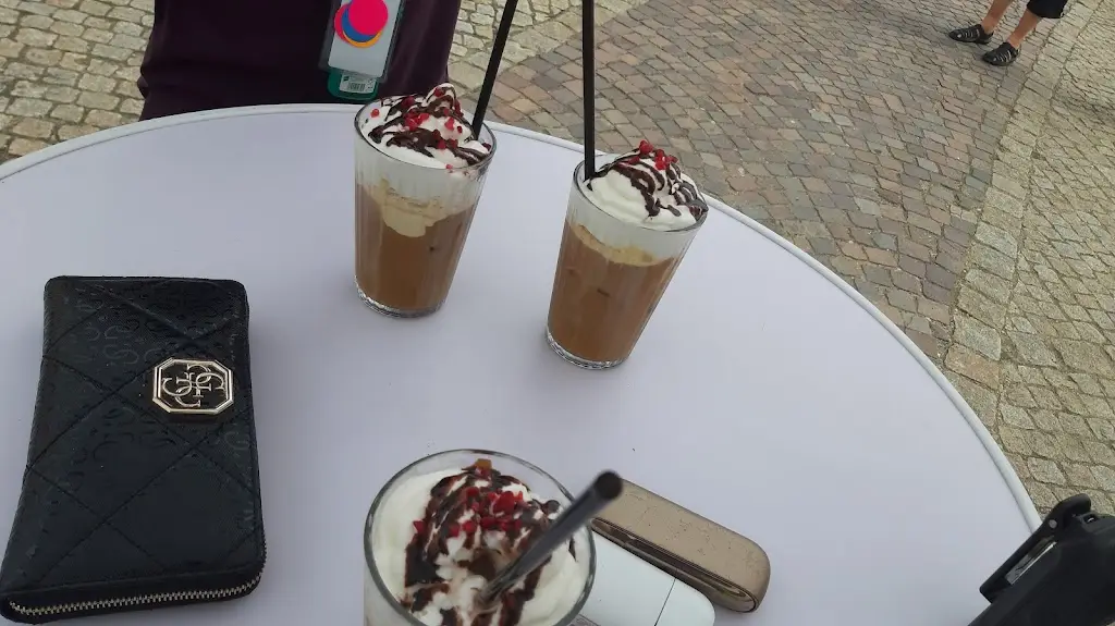 Pod kaštany ,food truck_Neratovice_slider_image_2