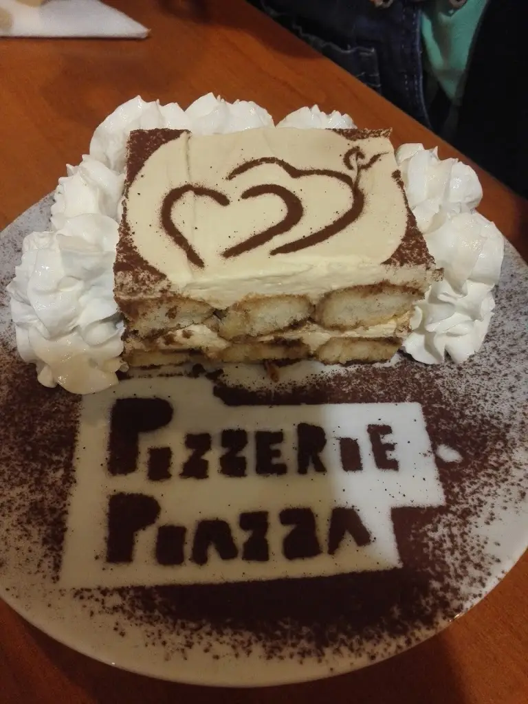 Lukáš Kašný_Pizzerie Piazza_Neratovice_review