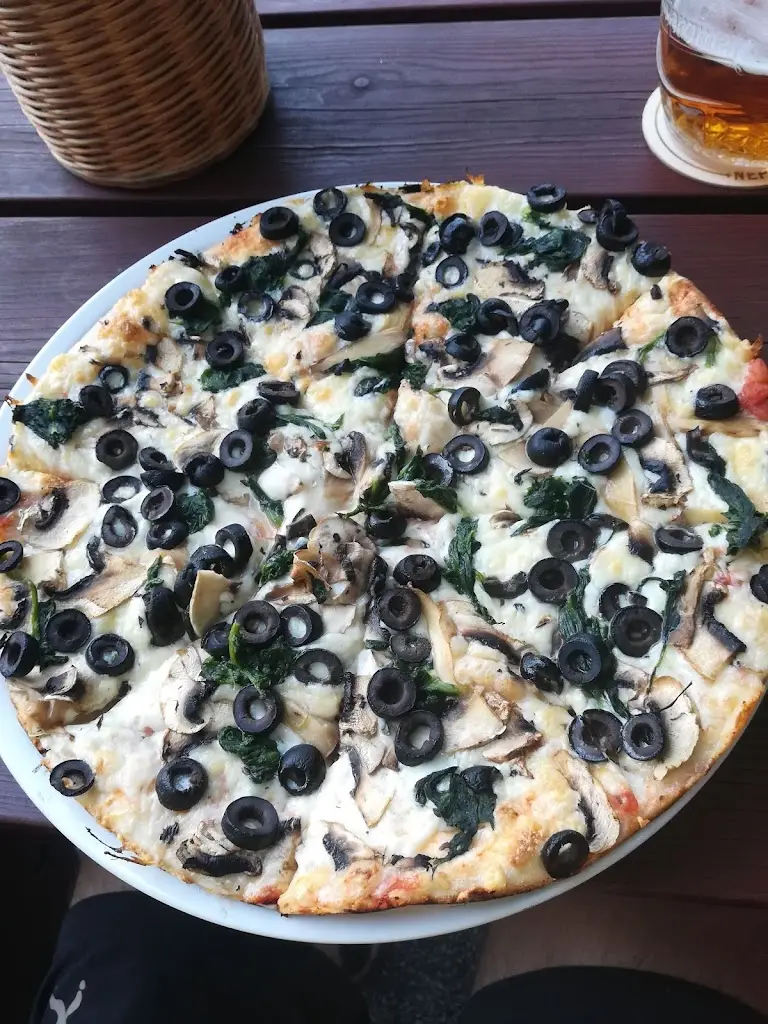 František Palan_Pizzerie Piazza_Neratovice_review