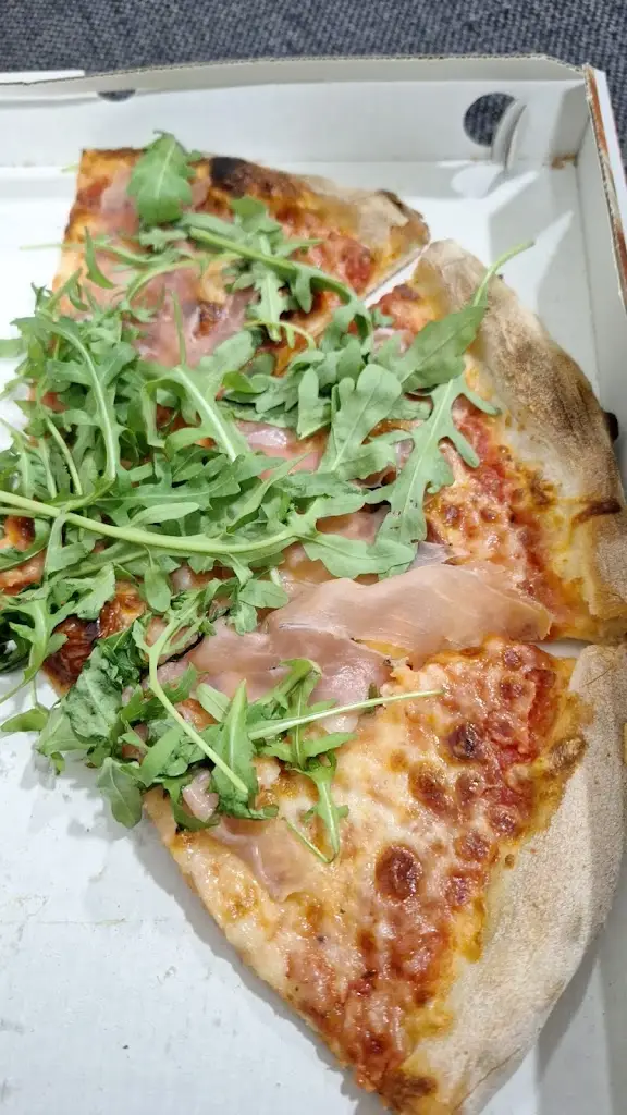 Menu_Pizza Shark_Nový Knín_image_3