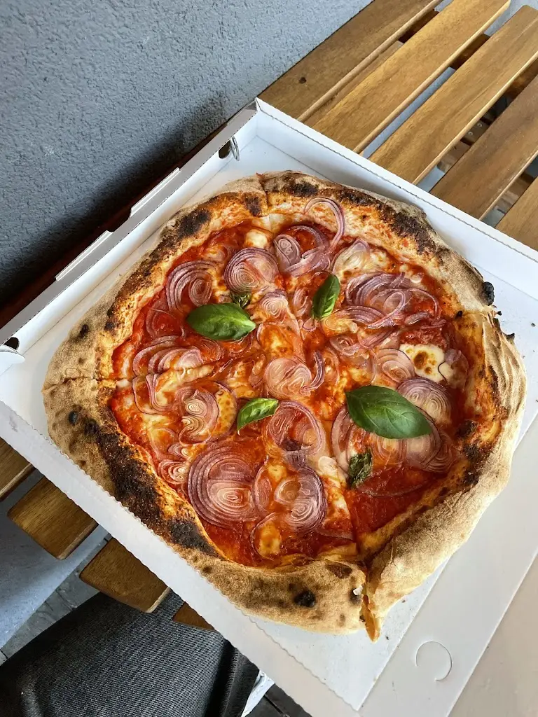 Luc Vij_Bistrozza_Milovice_recensione