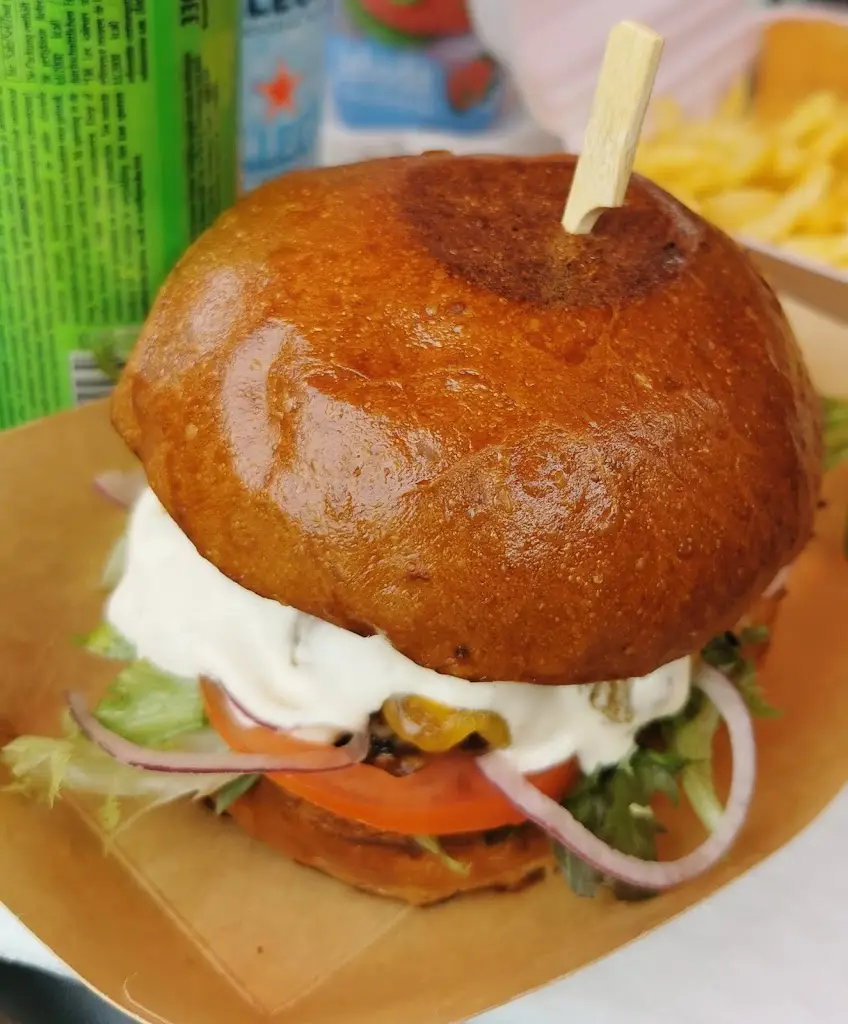 Menu_Ta Fabrika street food_Milovice_image_2