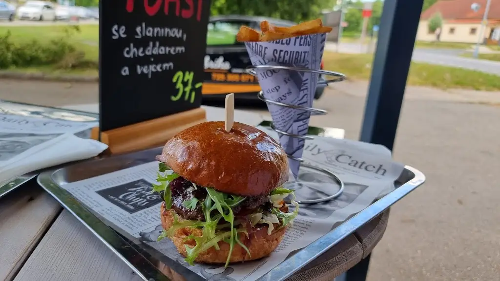 Menu_Ta Fabrika street food_Milovice_image_5