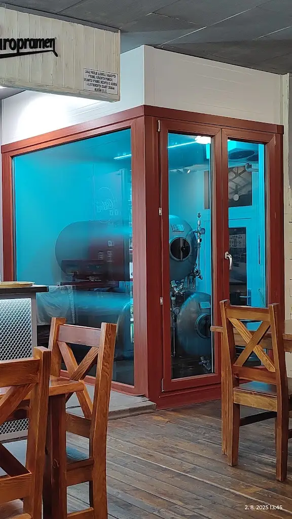 Peter Motošický_RKDM_Milovice_review