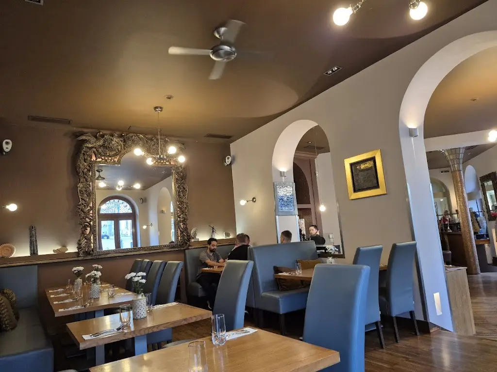 Restaurant Goldie hotel Nautilus_Okres Tábor_slider_image_2