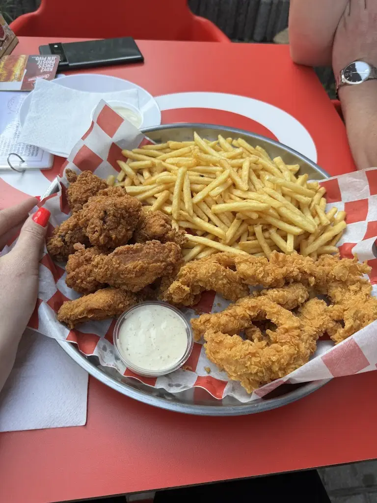 Bistro&food&drinks&coffee_Milovice_slider_image_3