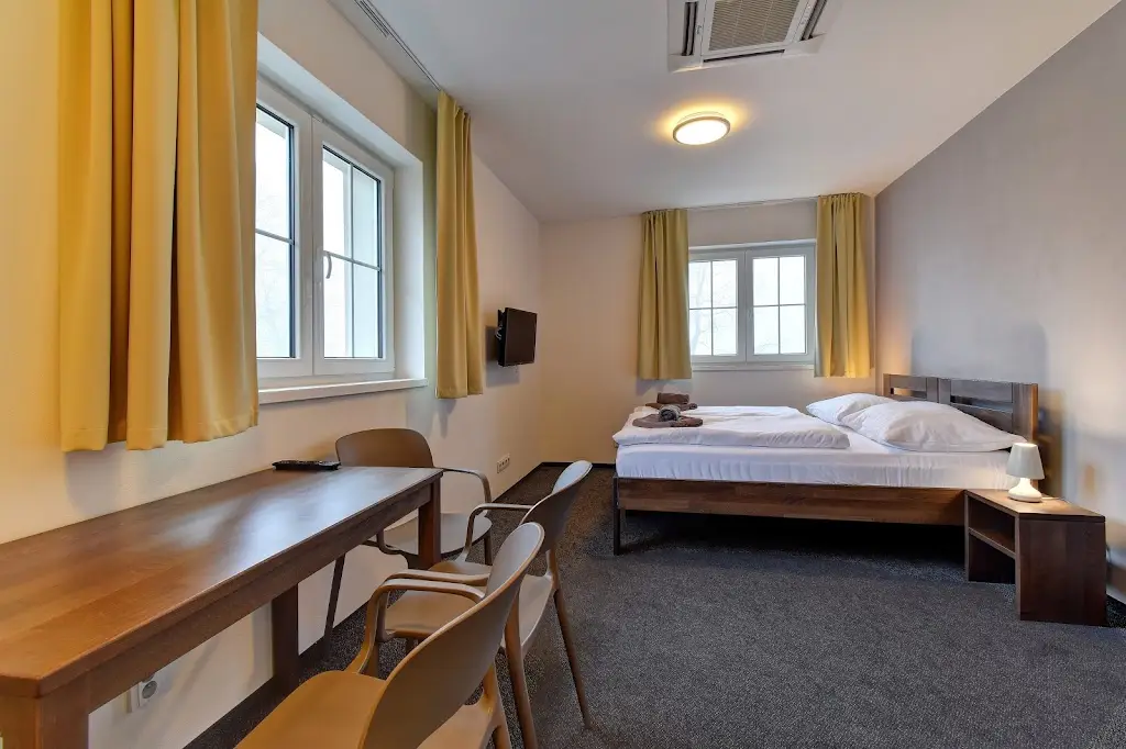 Penzion Lesní_Milovice_slider_image_2