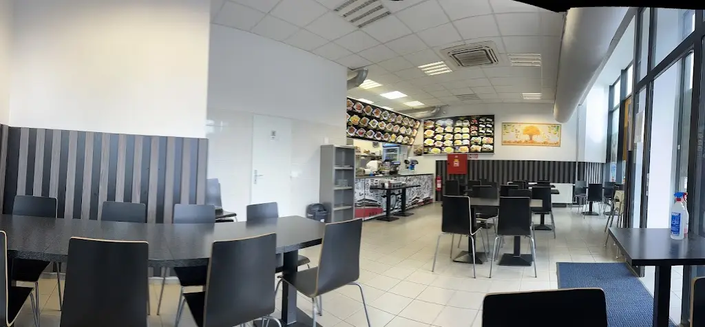 Palác Food Milovice restaurant in Milovice