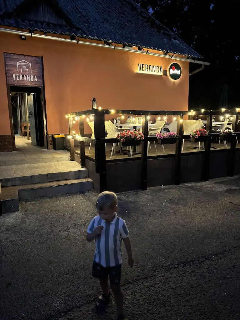 VERANDA ristorante a Milovice