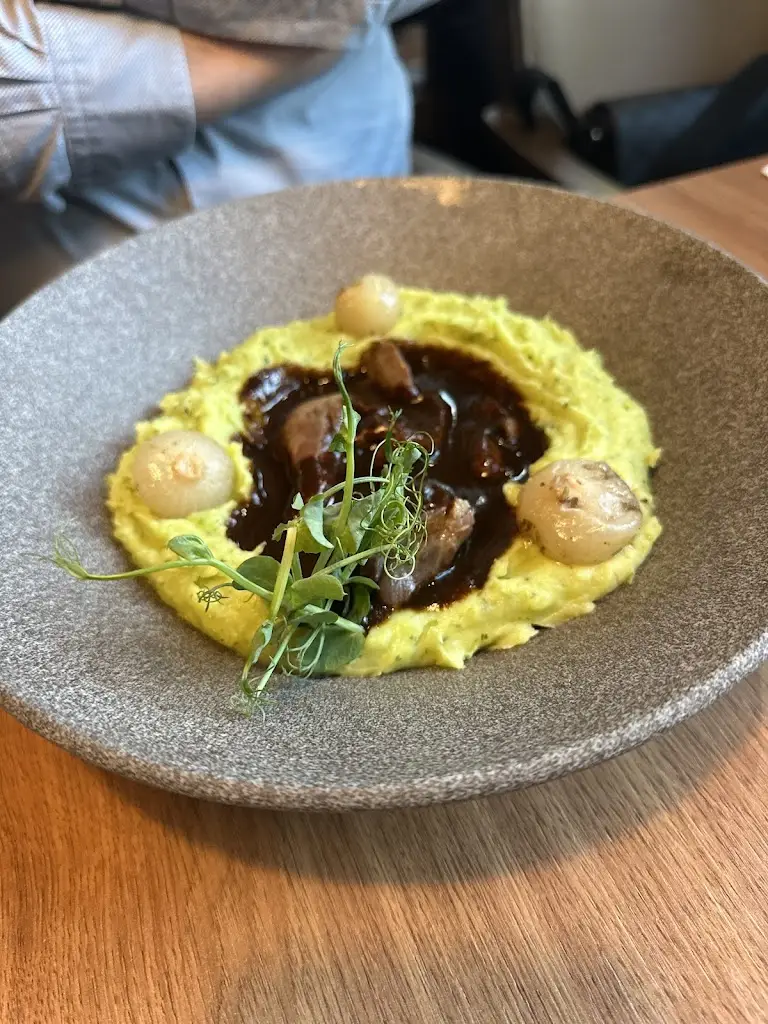 Katarina Morhacova_Restaurace Letná_Okres Kladno_review