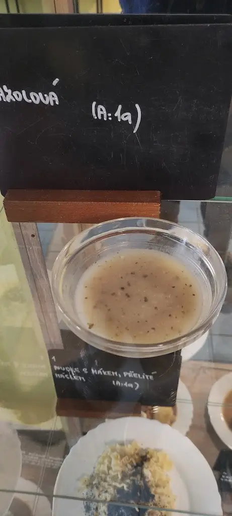 Tomas ILLner_Školní Jídelna Delirest_Lysá nad Labem_review