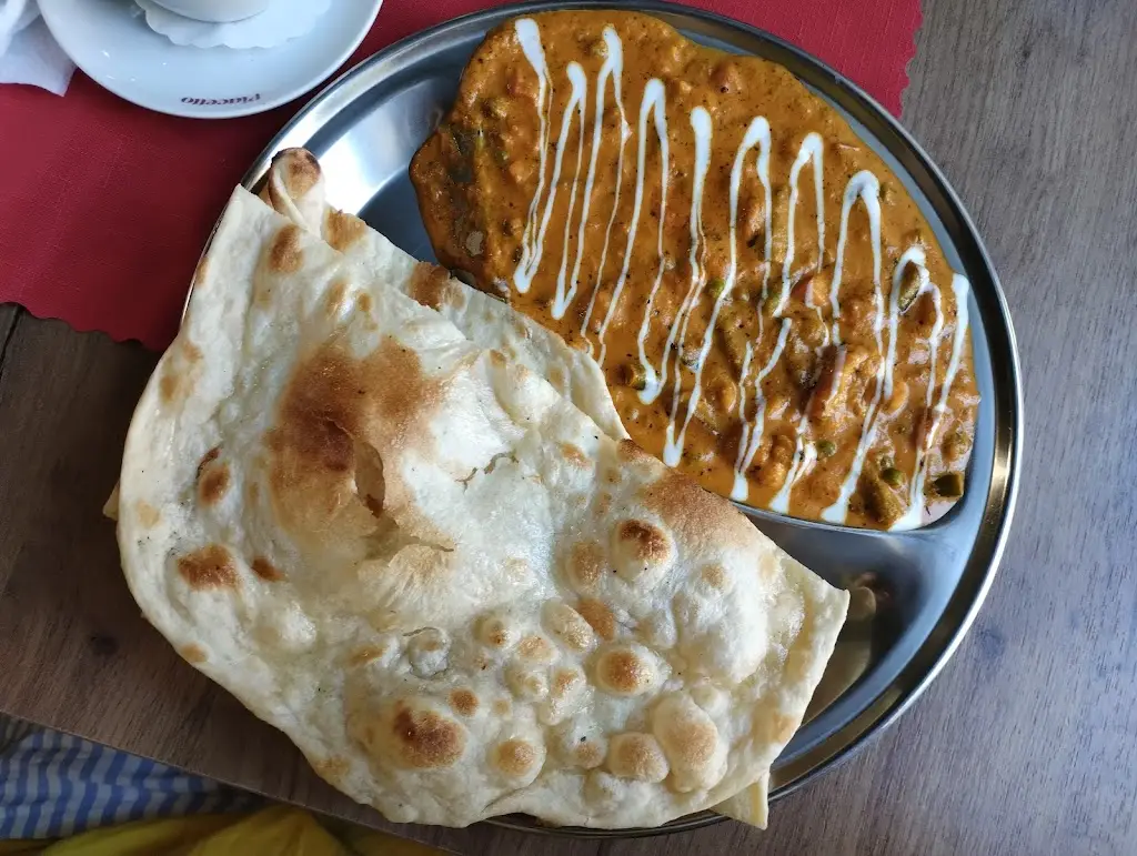 Indická restaurace Danphe_Nymburk_slider_image_3