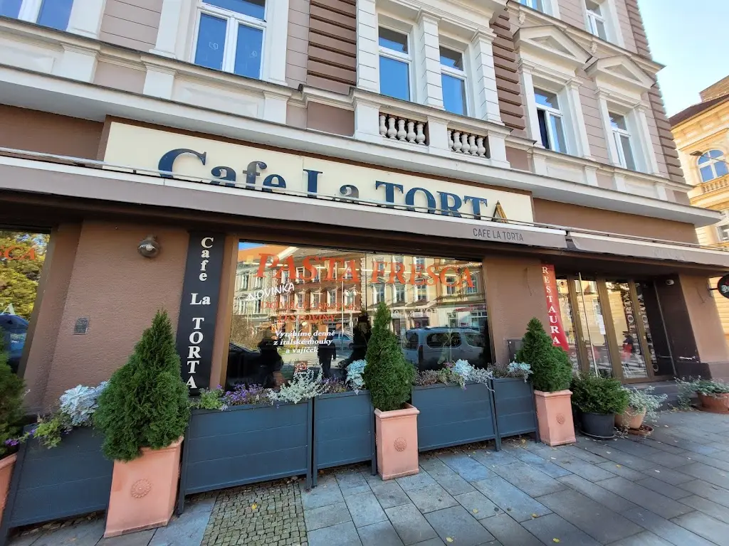 Café La Torta restaurant in Okres Tábor