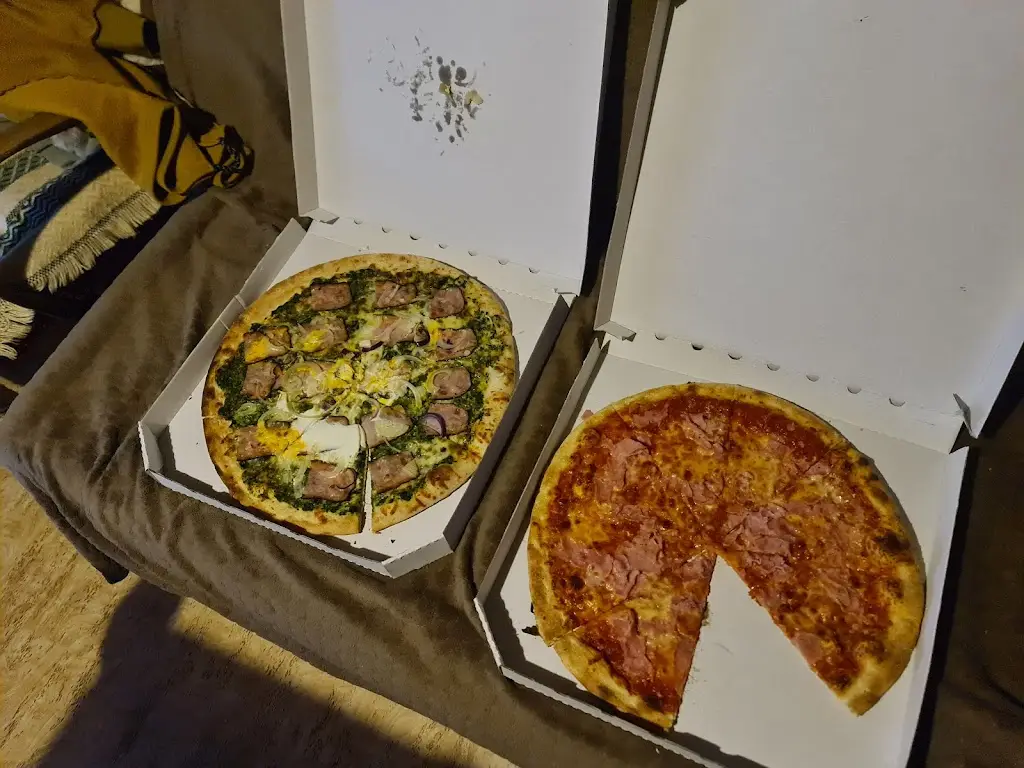 Pizza House Nové Strašecí_Nové Strašecí_slider_image_2