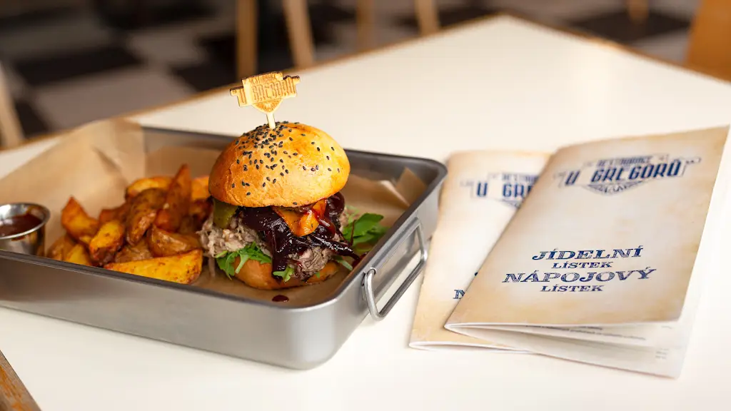 Restaurace U Gregorů_Okres Nymburk_slider_image_3