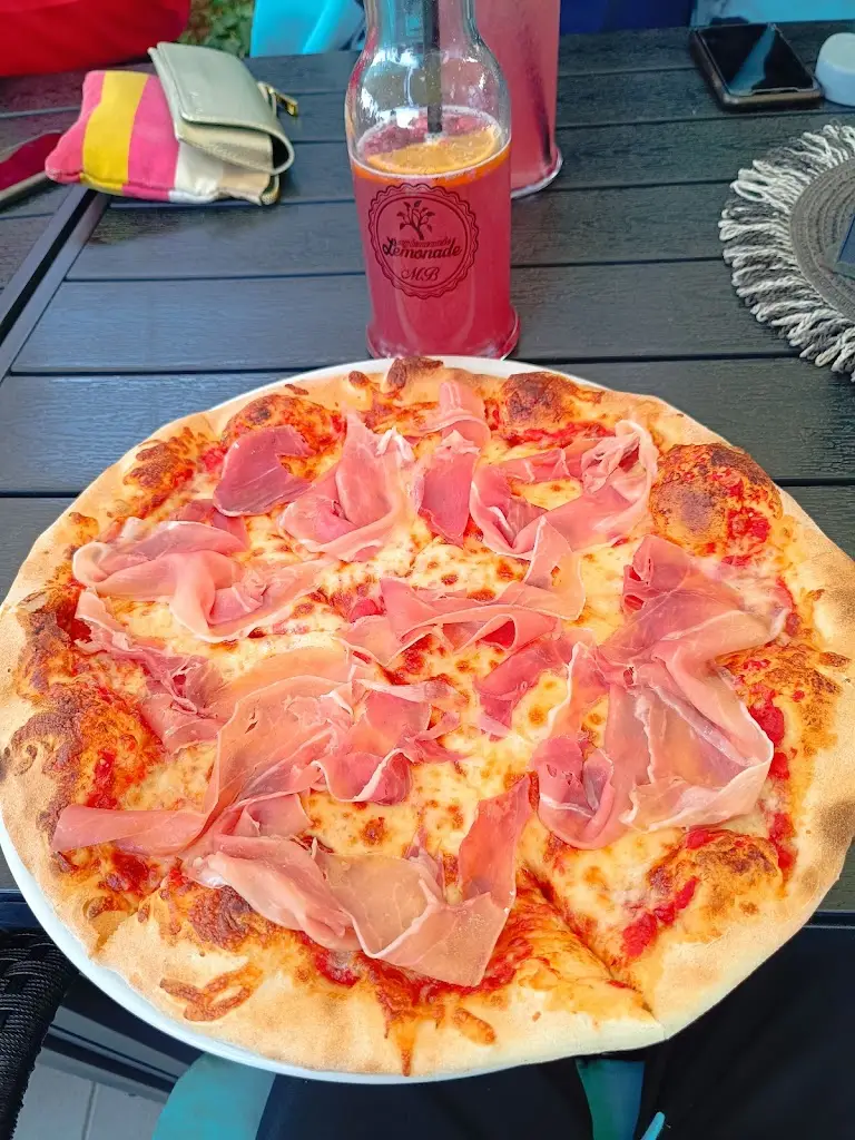 Quentin Moreau_Bella Casa_Mnichovo Hradiště_review