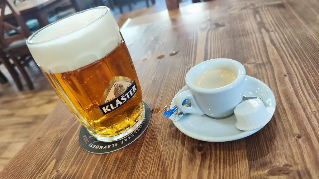 U Karlových Varů_Mnichovo Hradiště_slider_image_2