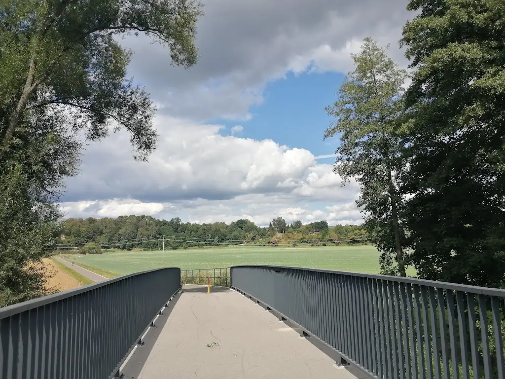 Jaroslava Králíková_Kiosek nad jezem_Mnichovo Hradiště_review